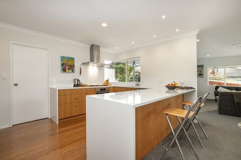 Photo of property in 10 Greta Place, Stanmore Bay, Whangaparaoa, 0932