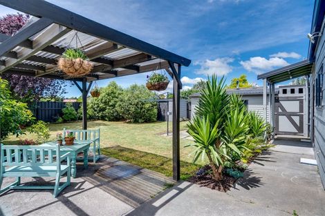 Photo of property in 141 Tait Drive, Greenmeadows, Napier, 4112