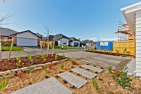 Photo of property in 10 Seafort Lane, Silverdale, 0932