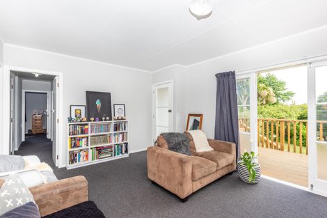 Photo of property in 17 Ropata Street, Kaiti, Gisborne, 4010