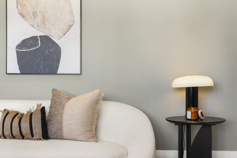 Photo of property in 8 Creamer Avenue, Belmont, Auckland, 0622