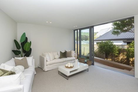 Photo of property in 128a Esplanade, Sumner, Christchurch, 8081