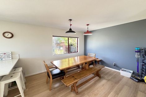 Photo of property in 14 St Thomas More Lane, Glenfield, Auckland, 0629