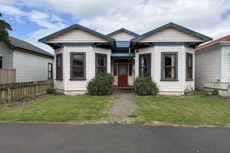 Photo of property in 24 Waldegrave Street, Palmerston North, 4410