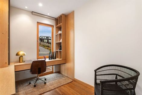 Photo of property in 6 Sowerby Place, Richmond Hill, Christchurch, 8081