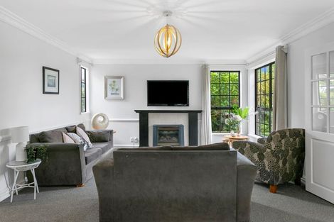 Photo of property in 46 Arrowsmith Avenue, Waipahihi, Taupo, 3330