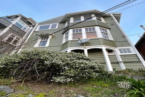 Photo of property in 66 Hawker Street, Mount Victoria, Wellington, 6011