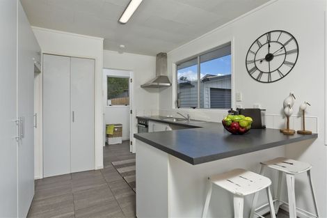 Photo of property in 89 Lynn Road, Bayview, Auckland, 0629
