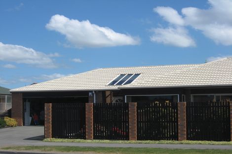 Photo of property in 395 Harewood Road, Bishopdale, Christchurch, 8053