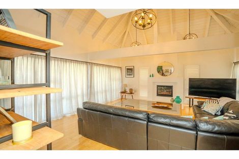 Photo of property in 54 Rangitane Loop Road, Kerikeri, 0294