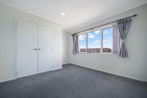 Photo of property in 29 Kaha Road, Takanini, 2110