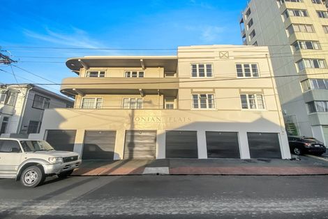 Photo of property in Ionian Flats, 123-125 Brougham Street, Mount Victoria, Wellington, 6011