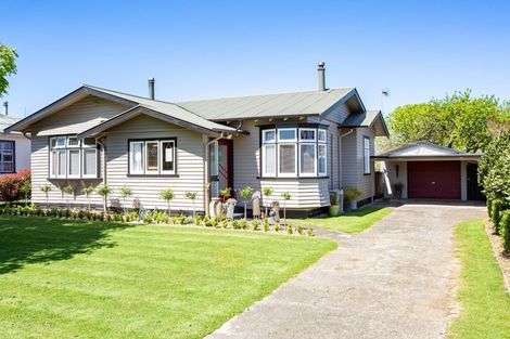 Photo of property in 18 Trafalgar Street, Dannevirke, 4930