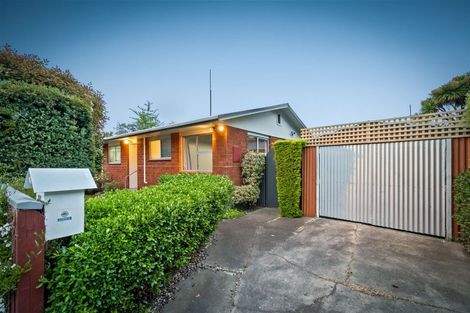 Photo of property in 2/63 Colenso Street, Sumner, Christchurch, 8081