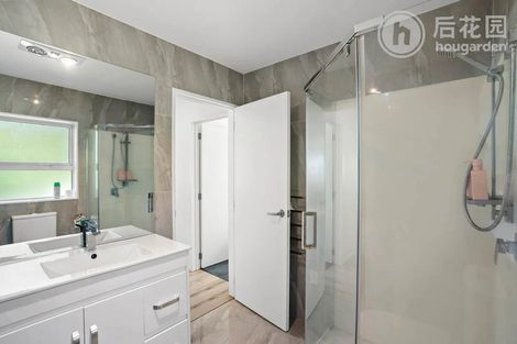 Photo of property in 23a Derwent Crescent, Titirangi, Auckland, 0604