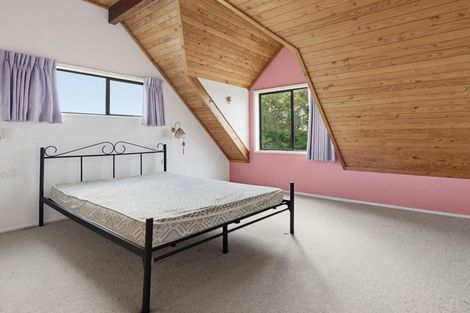 Photo of property in 14 Riverside Drive, Waiuku, 2123