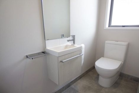 Photo of property in 120 Hobsonville Point Road, Hobsonville, Auckland, 0616