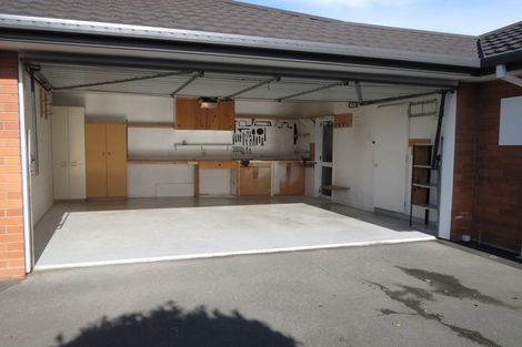 Photo of property in 1/4 Solway Avenue, Ilam, Christchurch, 8041