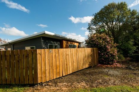 Photo of property in 5 Alpine Way, Ohakune, 4625