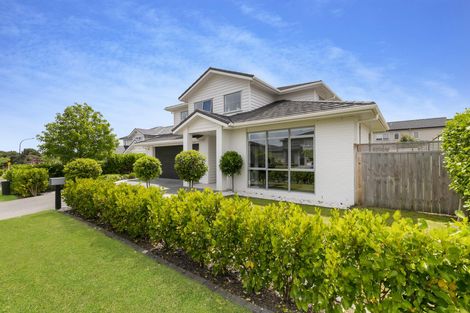 Photo of property in 4 Allium Avenue, Karaka, Papakura, 2113