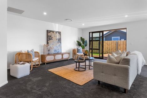 Photo of property in 105 Kippenberger Avenue, Rangiora, 7400