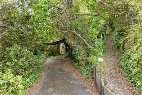 Photo of property in 91 Kawakawa Bay Coast Road, Kawakawa Bay, Papakura, 2585