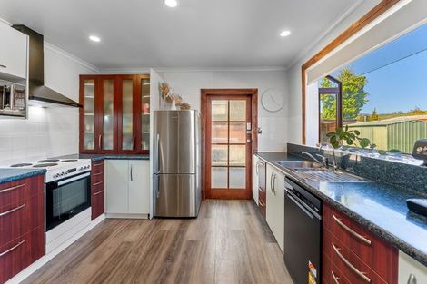 Photo of property in 7 Bird Lane, Wakefield, 7025