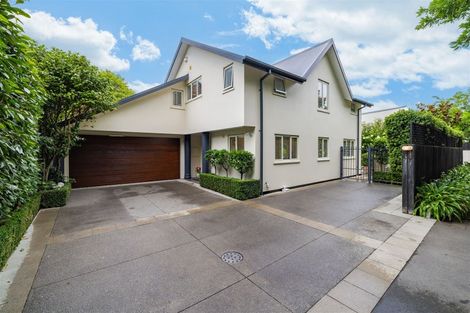 Photo of property in 186 Fendalton Road, Fendalton, Christchurch, 8052