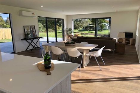 Photo of property in 14 Lynette Place, Mangere, Auckland, 2022