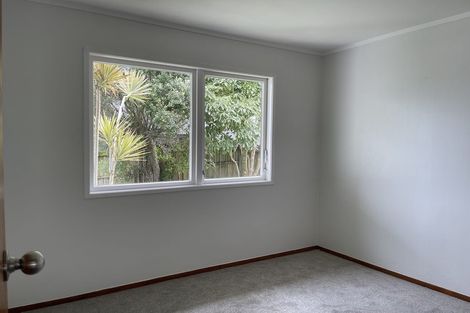 Photo of property in 27 Beaudine Avenue, Glenfield, Auckland, 0629