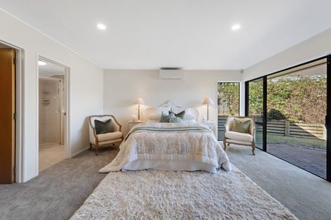 Photo of property in 105 Oliver Road, Eastern Beach, Auckland, 2012