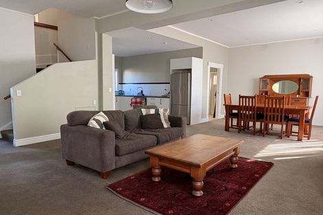 Photo of property in 14au5 Glenmore Street, Thorndon, Wellington, 6011