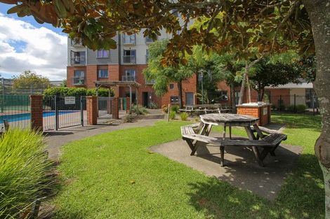 Photo of property in 3e/10 Crown Lynn Place, New Lynn, Auckland, 0600