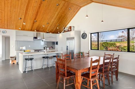 Photo of property in 87 Ruebe Road, Buckland, Pukekohe, 2677