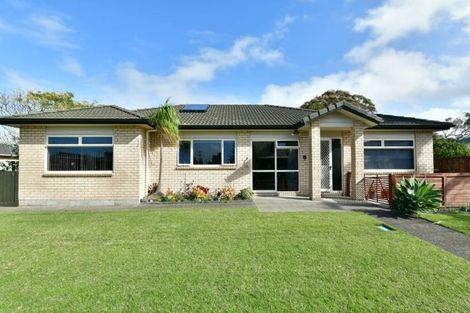 Photo of property in 10 Centreway Road, Orewa, 0931
