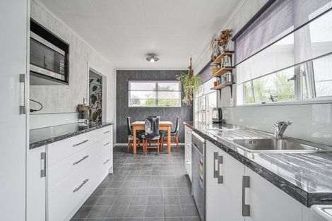 Photo of property in 83 Caernarvon Drive, Flaxmere, Hastings, 4120