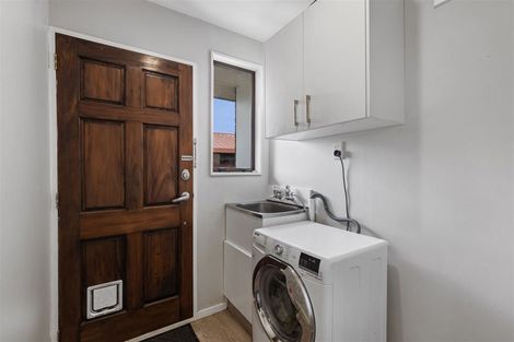 Photo of property in 28 Holland Drive, Kaiapoi, 7630