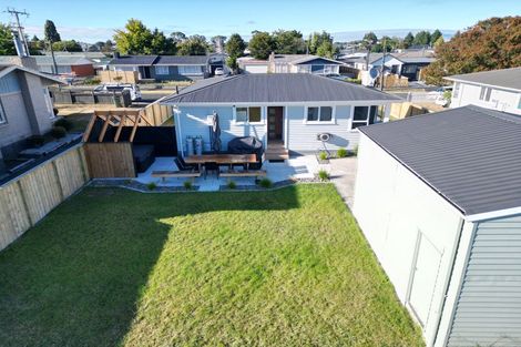 Photo of property in 16 Larnach Street, St Andrews, Hamilton, 3200