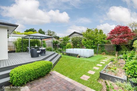 Photo of property in 7 Ihle Street, Terrace End, Palmerston North, 4410