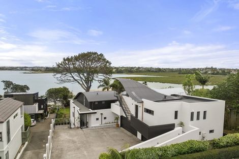 Photo of property in 63a Beresford Street, Bayswater, Auckland, 0622