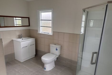 Photo of property in 17 Tomo Street, New Lynn, Auckland, 0600