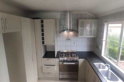 Photo of property in 48 Monte Cassino Place, Birkdale, Auckland, 0626