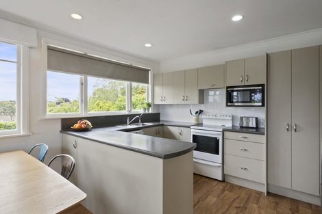 Photo of property in 1 Fairfax Terrace, Frankleigh Park, New Plymouth, 4310