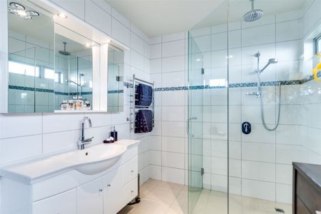 Photo of property in 230 Te Awa Avenue, Awatoto, Napier, 4110