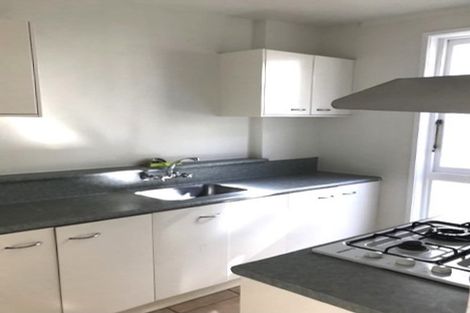 Photo of property in 3/2 Herne Bay Road, Herne Bay, Auckland, 1011