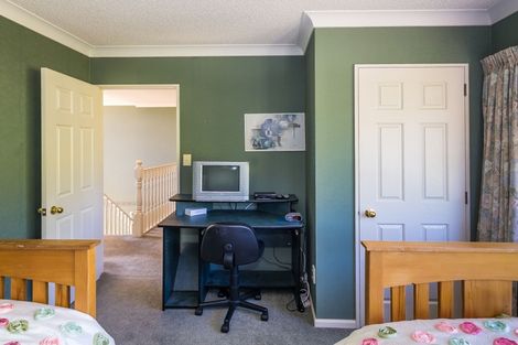 Photo of property in 29 Kenrigg Road East, Kinloch, Taupo, 3377