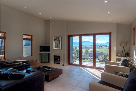 Photo of property in 2 Ridgetop Rise, Fairhall, Blenheim, 7272