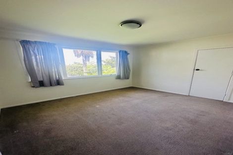 Photo of property in 105 Selwyn Crescent, Forrest Hill, Auckland, 0620