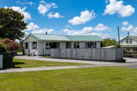 Photo of property in 70 Cordelia Street, Stratford, 4332