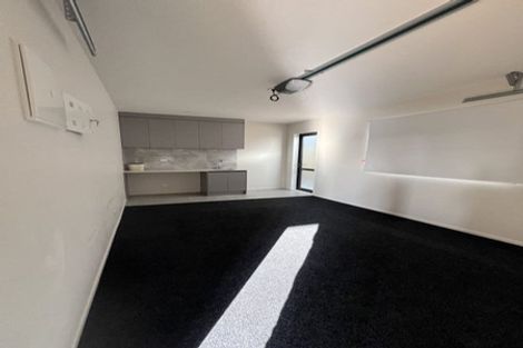 Photo of property in 2a Askew Place, Farm Cove, Auckland, 2012